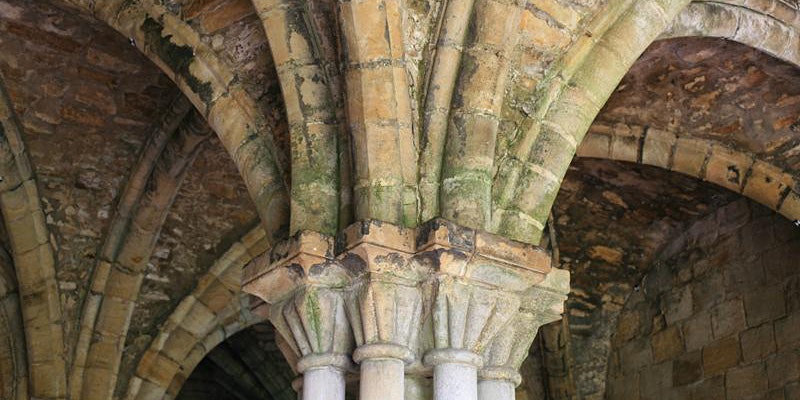 A detail of a column at Kirkstall Abbey