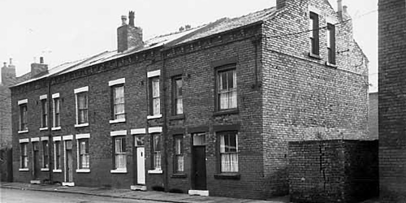 A row of terraced houses in Leeds.